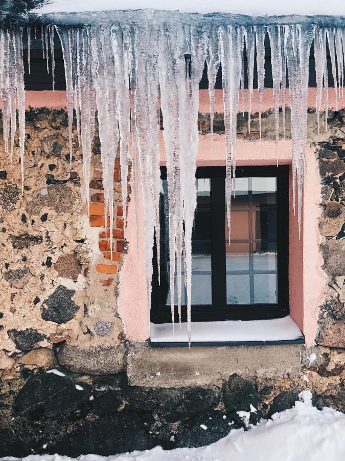 Smeceres Krogs Hotel Madona Kültér fotó